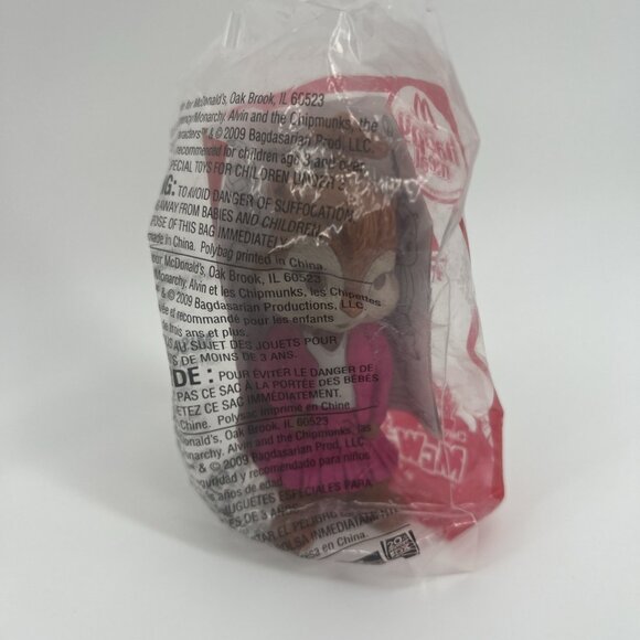 McDonald’s Happy Meal Toy 2010 Alvin & The Chipmunks Squeakquel Brittany #2 NEW - Picture 1 of 4